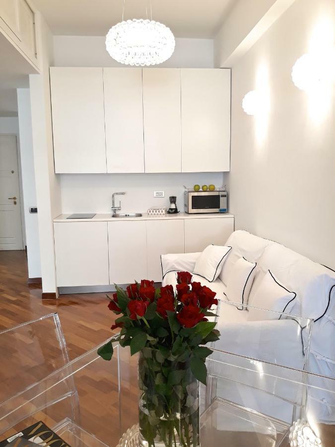Ad Home Centro جنوة المظهر الخارجي الصورة